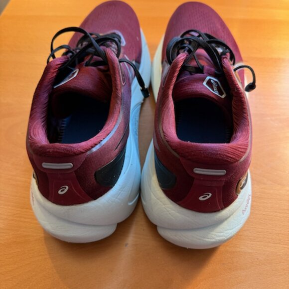 ASICS Gel-Kayano 30 Men’s Running Shoes – Size 10/5 - Picture 4 of 4